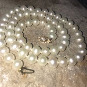 SOLD Authentic 100% Pear necklace w/ gold clasp